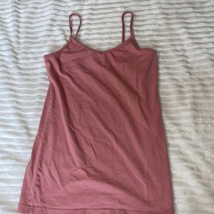 Women’s small pink tank